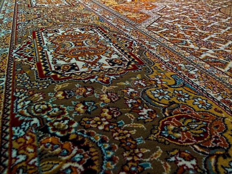 Irainian carpet dubai