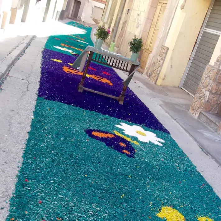 All-weather outdoor carpet