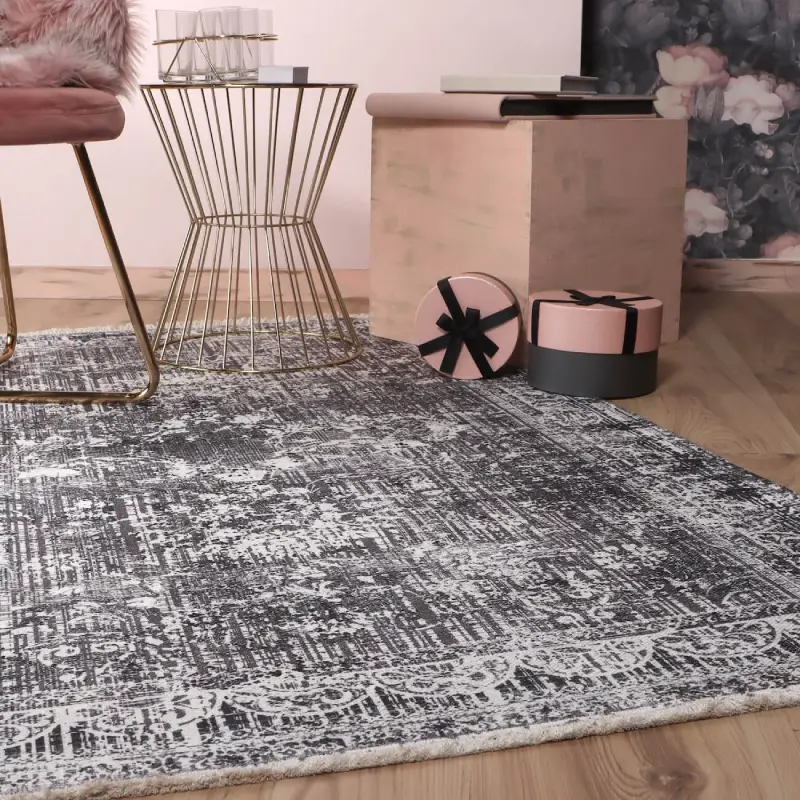 Bleach-cleanable grey polypropylene carpet