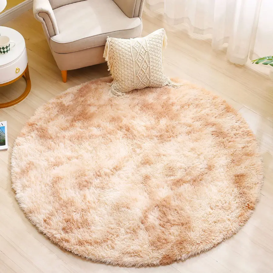 Shag round Carpet